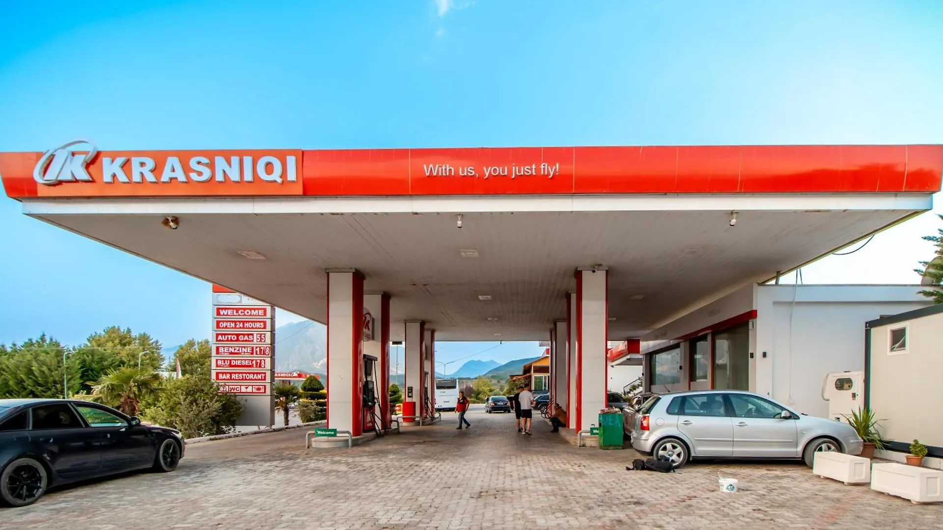 Autogrill Hotel Restaurant & Camping Lekel