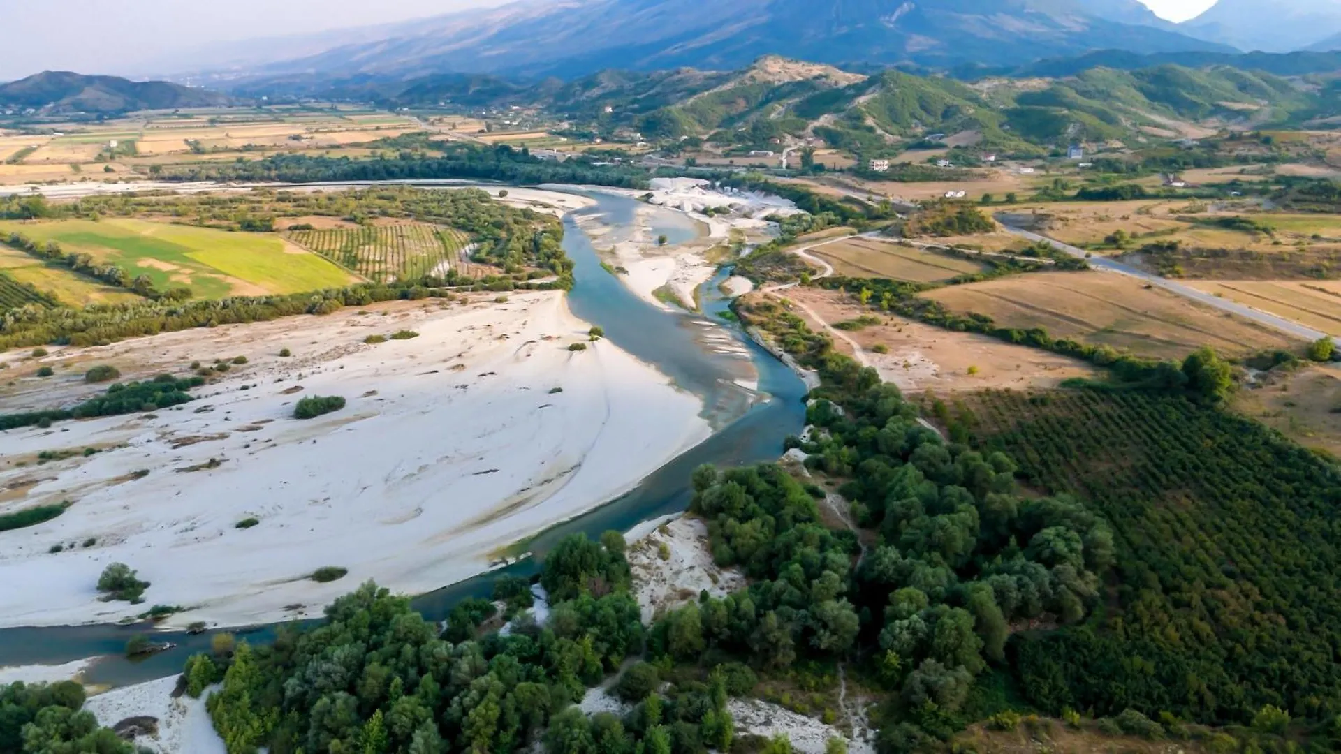 Autogrill Hotel Restaurant & Camping Lekel Albania